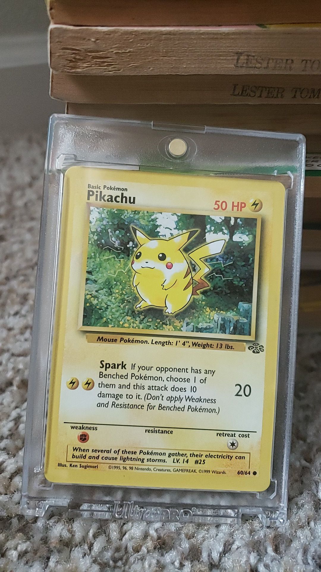 1999 Nintendo pikachu card