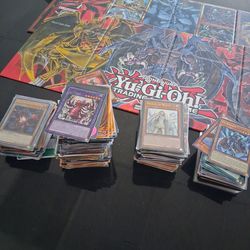 Yugioh cards bulk and playmat