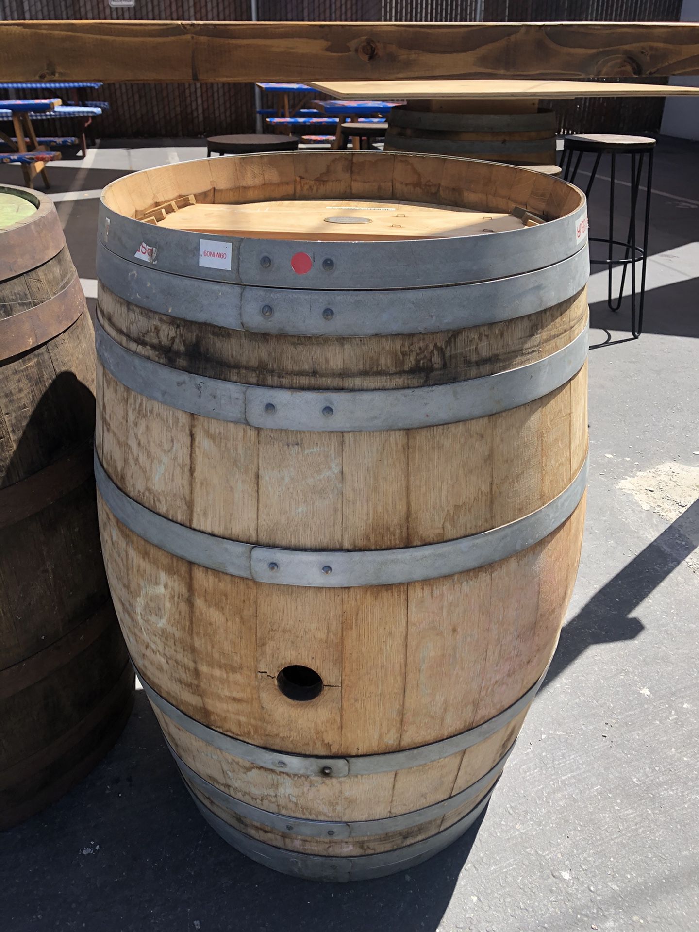 French and American Oak Barrels