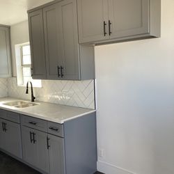 Kitchen Cabinets 