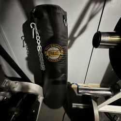 100 Pound Heavy Bag