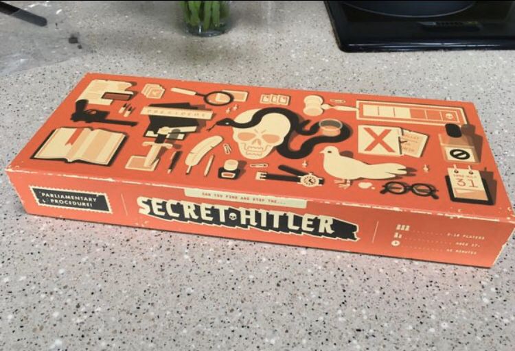 Board game: Secret Hitler