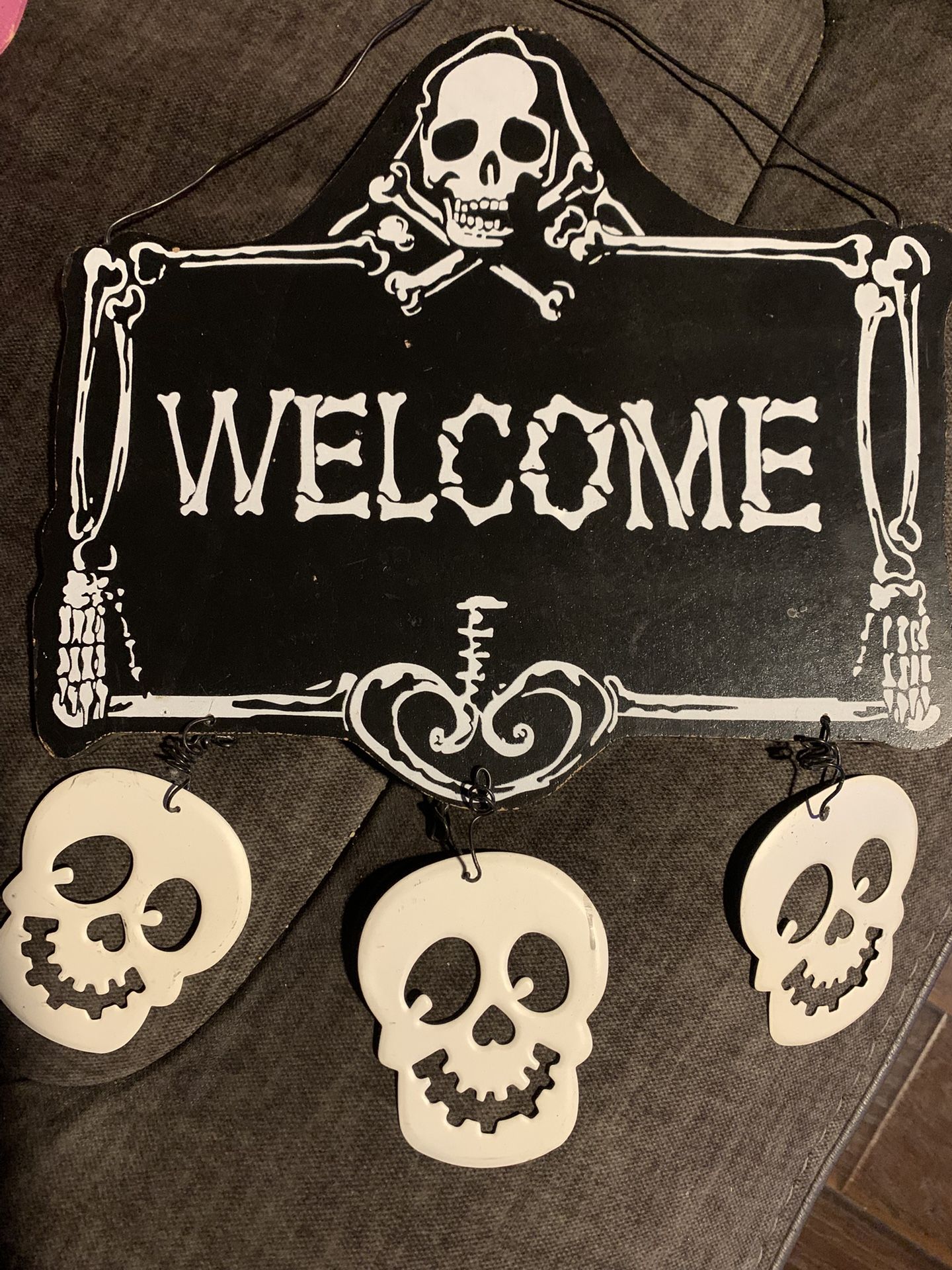 HALLOWEEN SIGN