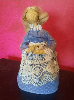 Vintage 1980s Country Folk Art Toilet Paper Roll Cover Doll – Pristine!