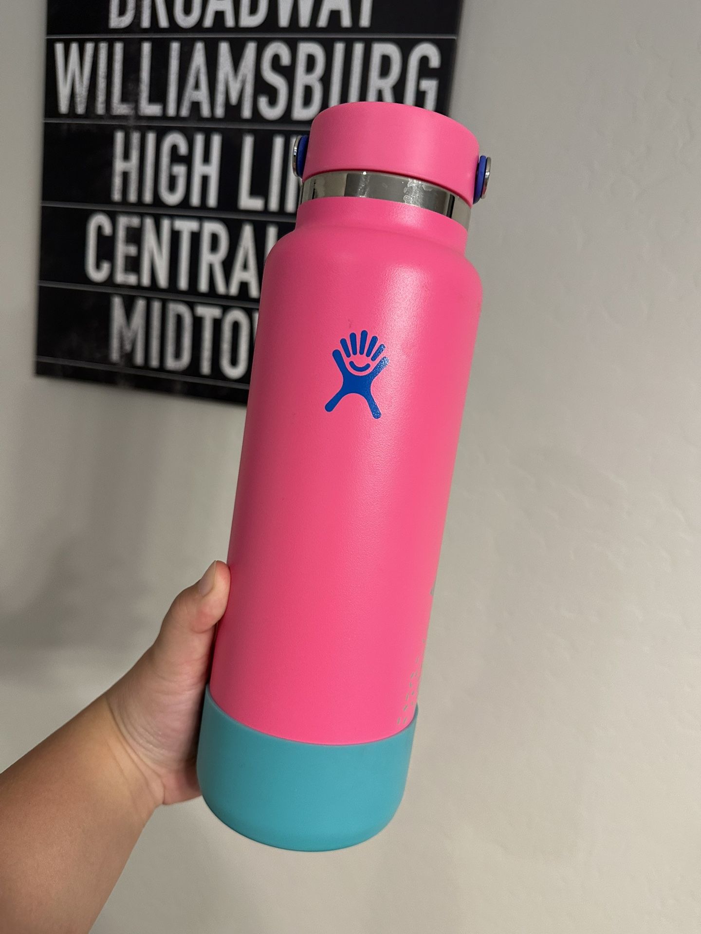 Hydro Flask 40oz Hawaiian Edition