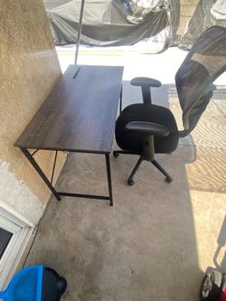 office chair and desk $65