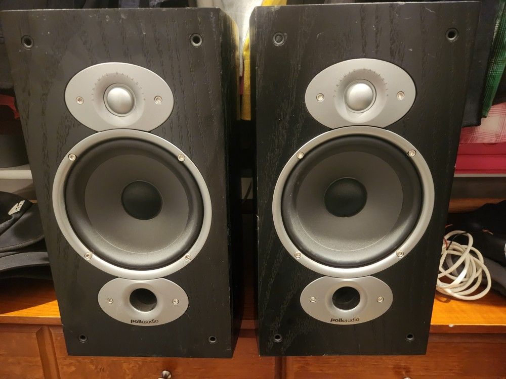 Sony Bluetooth Record Player, Sony Receiver And Polk Audio Speakers