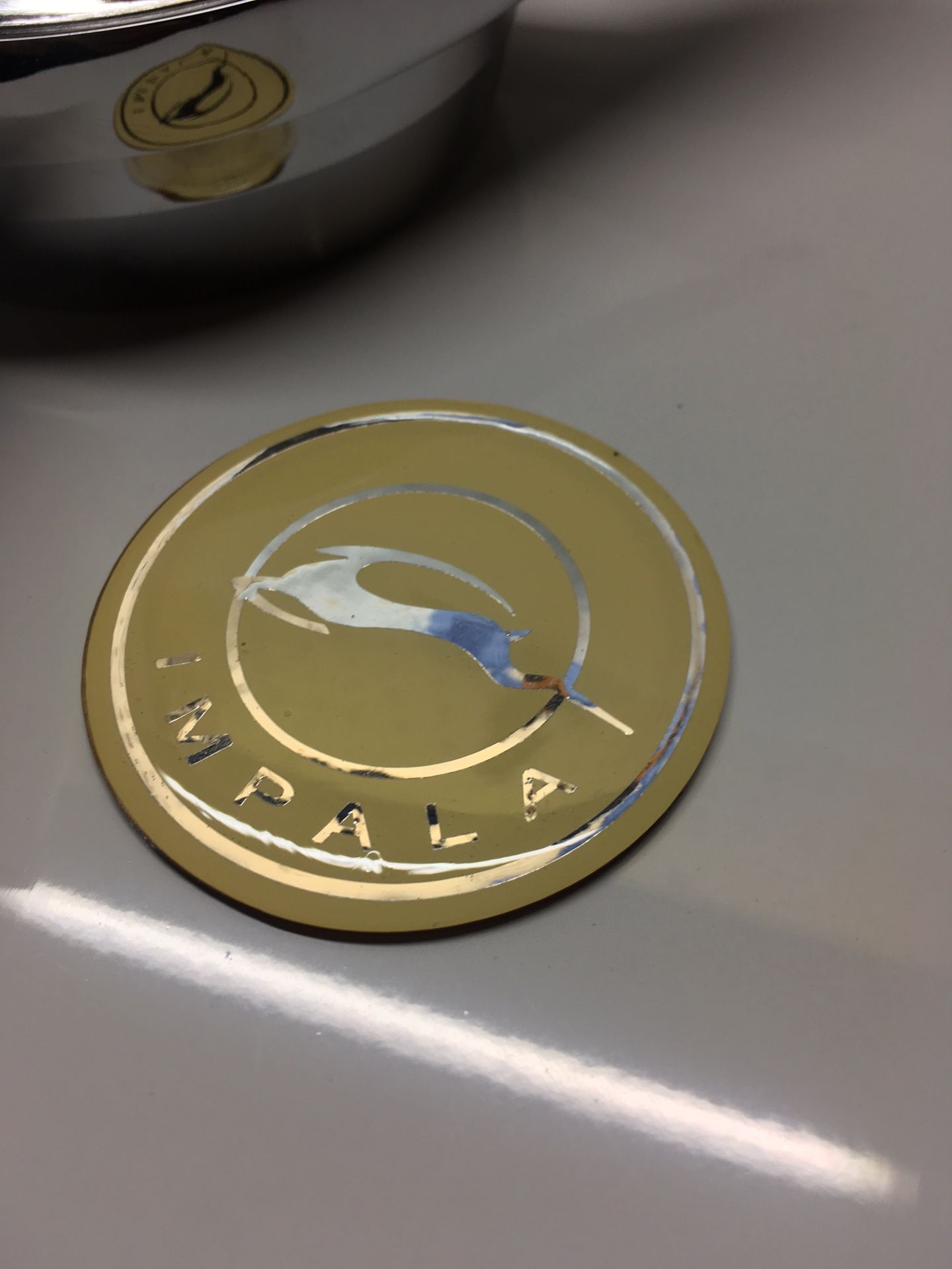 Lowrider 21/4” Impala Wire Wheel CHIPS “Set Of 5” cream/chrome Dayton