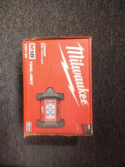 MILWAUKEE M18 FLOOD LIGHT