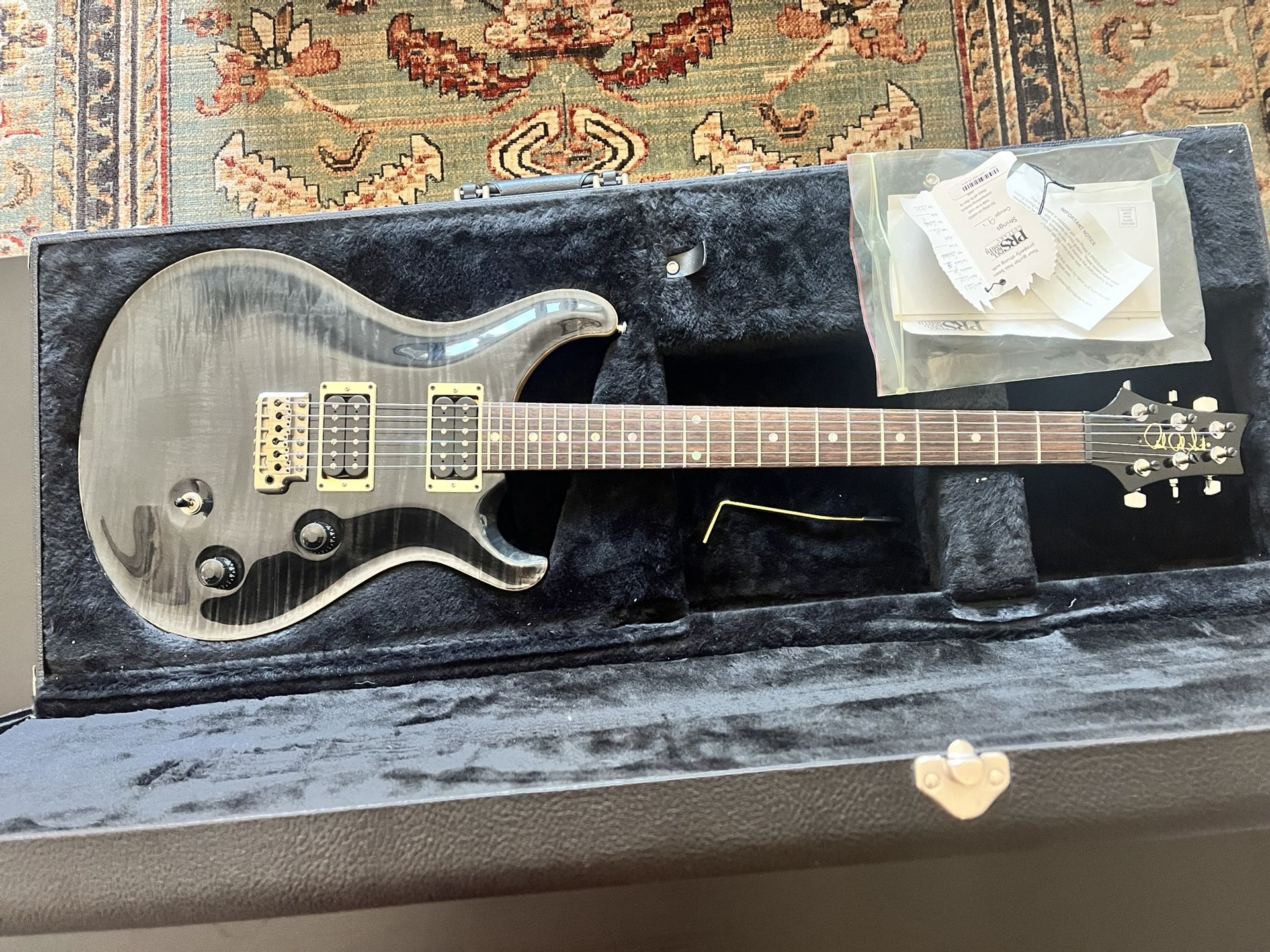 2009 PRS Custom 24 - Gray Black