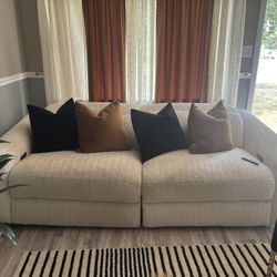 Cream Recliner Sofa Big and Comfortable 