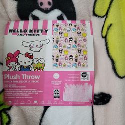 Hello Kitty & Friends Plush Throw
