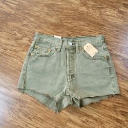 Levi’s Women’s 501 Original  Denim Shorts Size 27 – Green