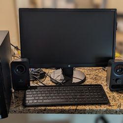 HP Slimline 260-p037cb Desktop PC Small Form Factor and 22uh LED Monitor Bundle