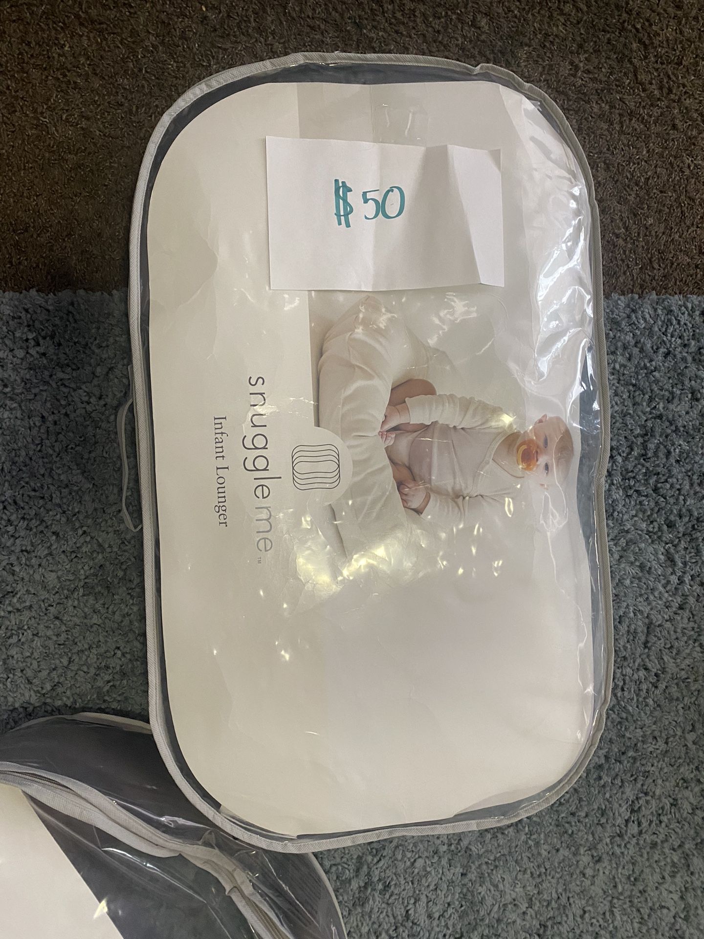 Snuggle Me Lounger And Feeding Support