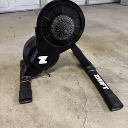 Zwift Hub Indoor Bike Trainer 