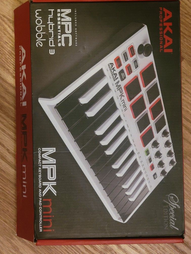 Akai MPK Mini Keyboard Controller