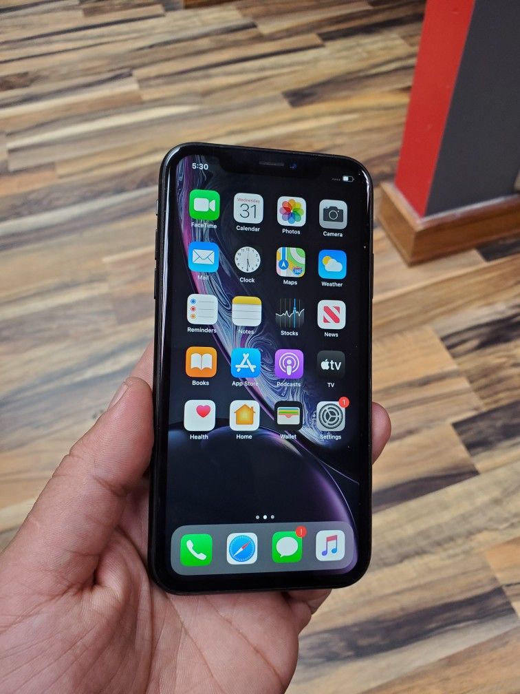 Unlocked IPhone Xr