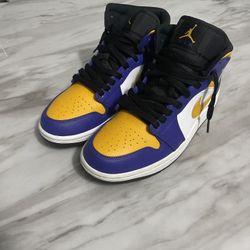Air Jordan 1  Size 7.5 