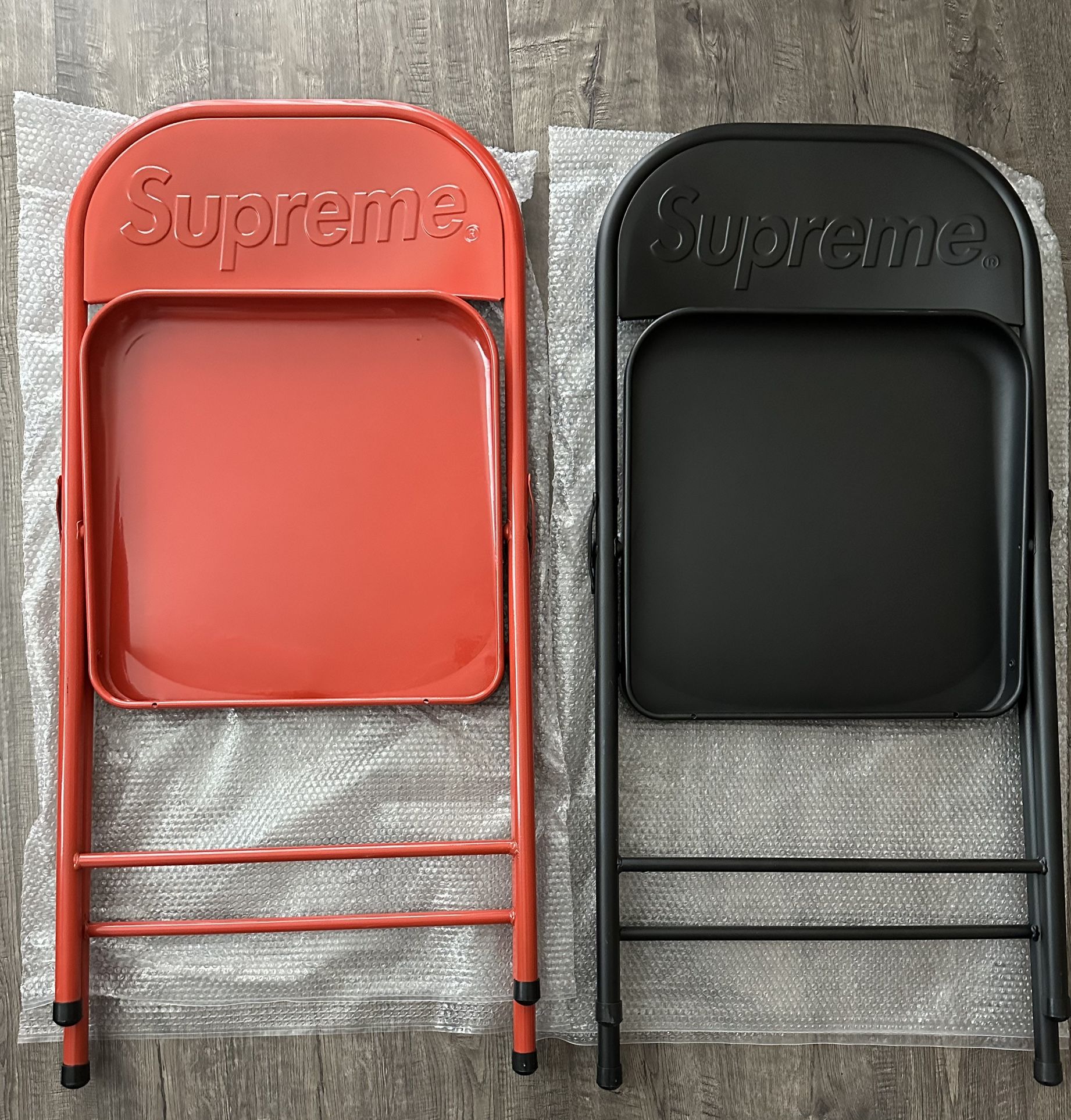 FW20 Supreme Metal Folding Chair Red & Black - BRAND NEW