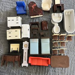 Vintage Miniature Doll House Furniture And Carry Case