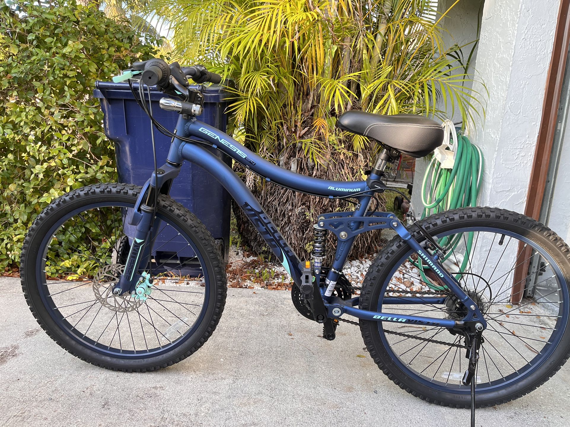 Genesis 24” Bella Vista Full Suspensión Mountain Bike, Color Blue.