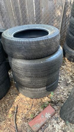 Tires set of four Continental 225/65/17