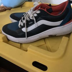 Shoes, Levi’s Men’s Clothes And More