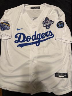 Los Angeles Dodgers baseball jersey. Women Size XL,XXL