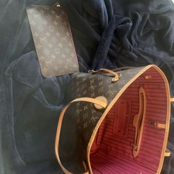 Authentic Louis Vuitton 