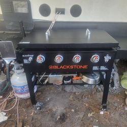 Blackstone 4burner Flat Grill