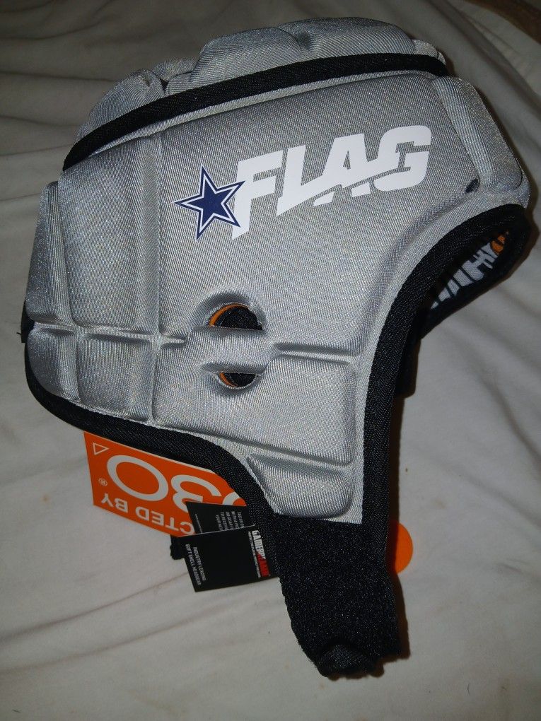 SOFT SIDED PROTECTIVE SPORTS HELMET