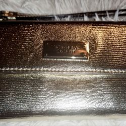 VICTORIA SECRET CELL PHONE WRISLET