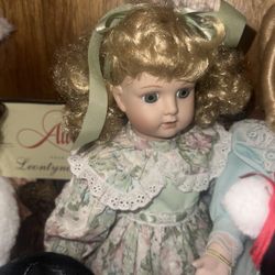 porcelain dolls 