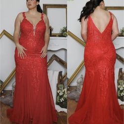 New With Tags Athena Prom Glitter & Tulle Long Formal Dress & Prom Dress $179