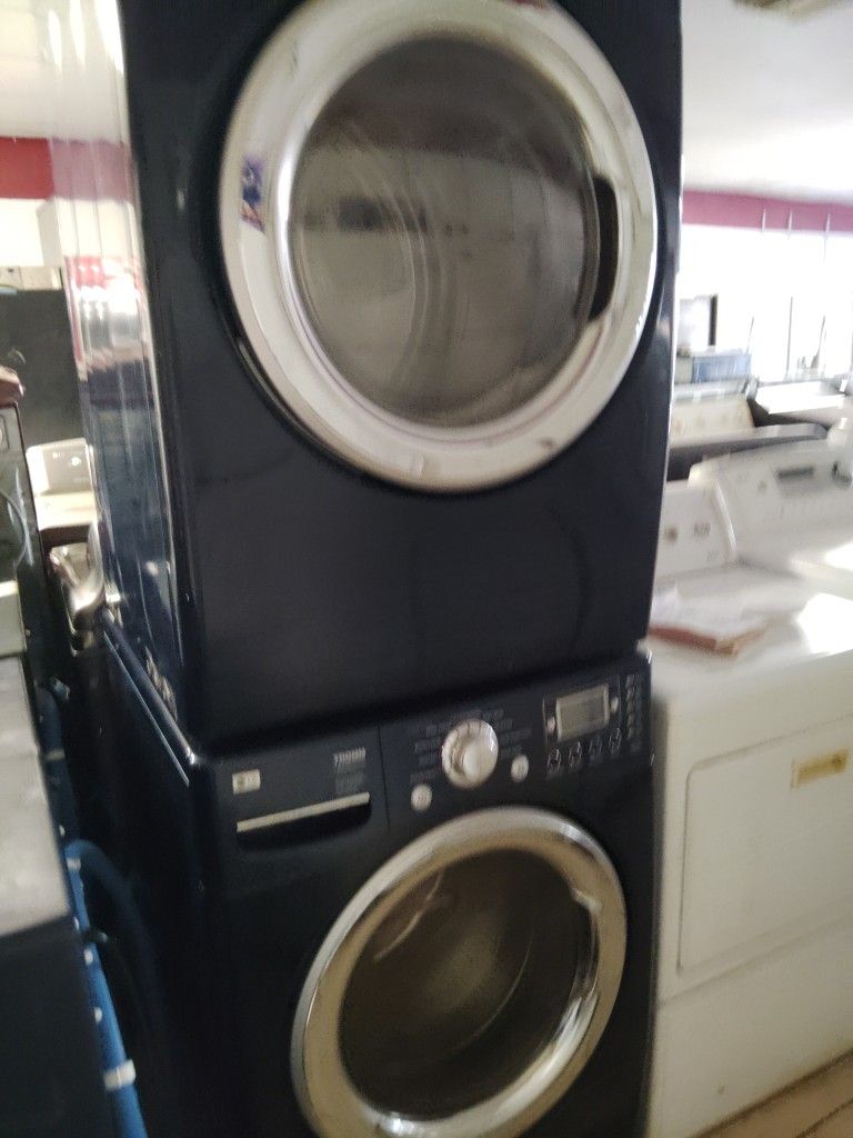 L.G. WASHER AND GAS DRYER WORK GREAT