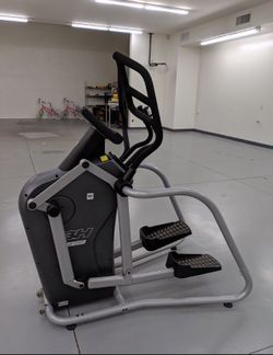 BH fitness Elliptical - Commercial grade