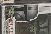 Funko Pop! The Mandalorian with the Child #402
