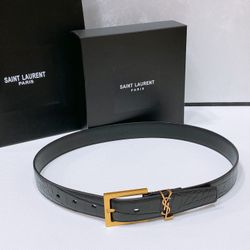 A classic versatile belt