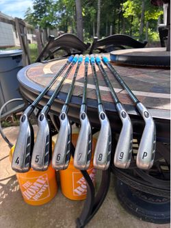 Callaway RAZR X Iron Set 4-PW Steel Shafts