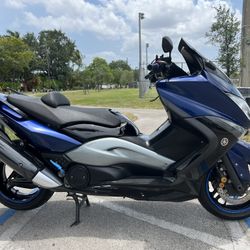 Yamaha Tmax 500 cc
