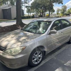 2005 Toyota Camry 