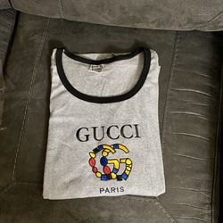 Size Large Long Sleeve Shirt 
