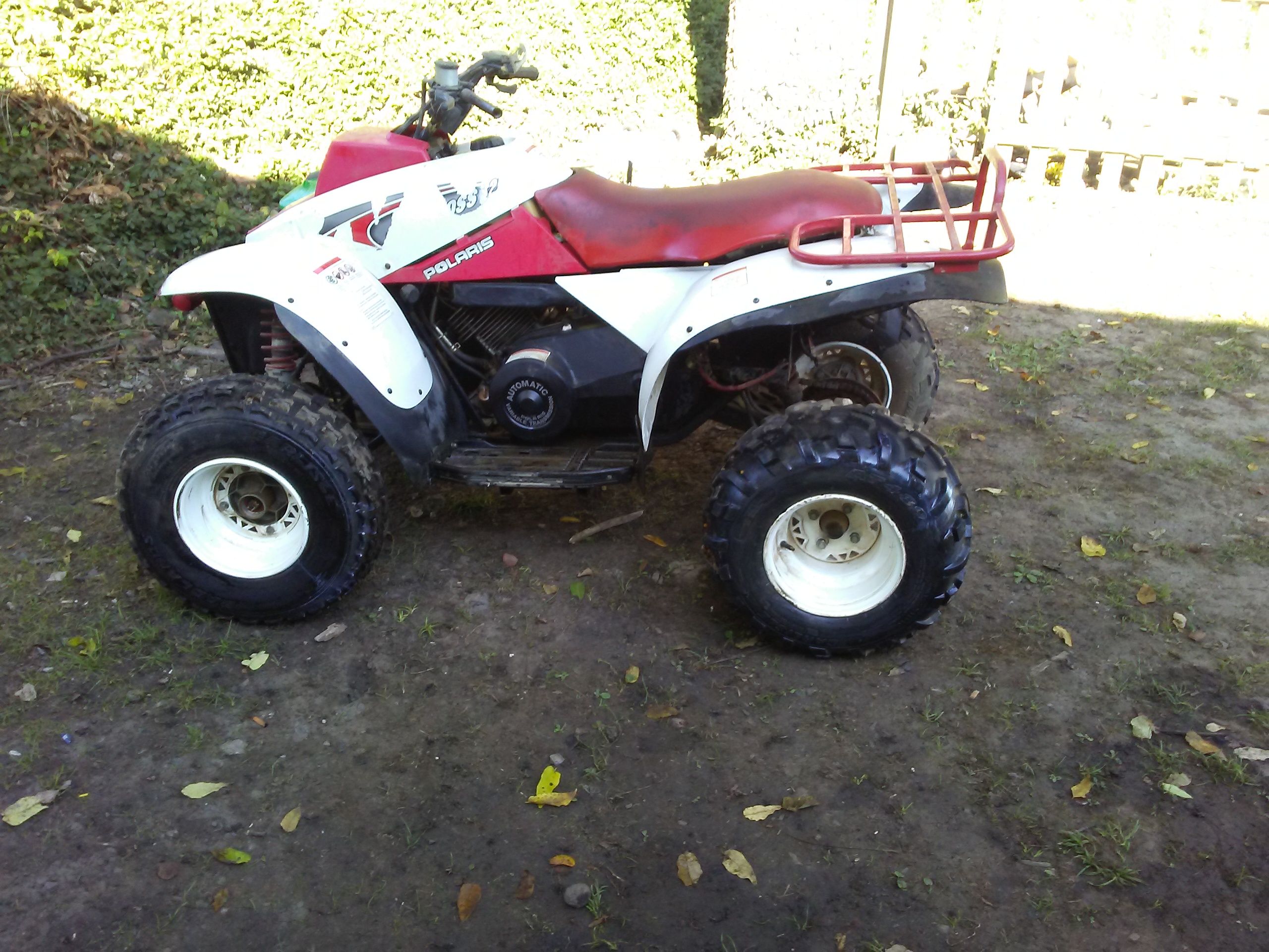 325 Polaris Trail Boss 4 Wheeler