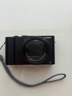 Panasonic Lumix DMC-LX10 4K Digital Camera