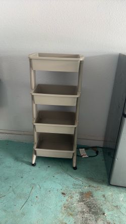 grey cart