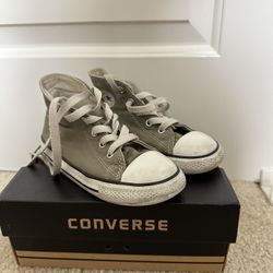 Kids Converse Shoes Size 10
