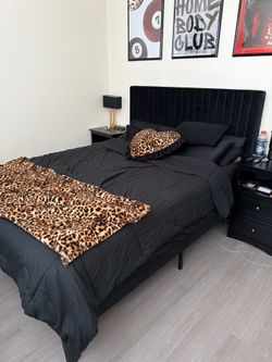 Queen upholstered platform bedframe