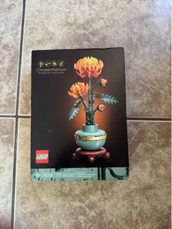 Collection of new Lego sets
