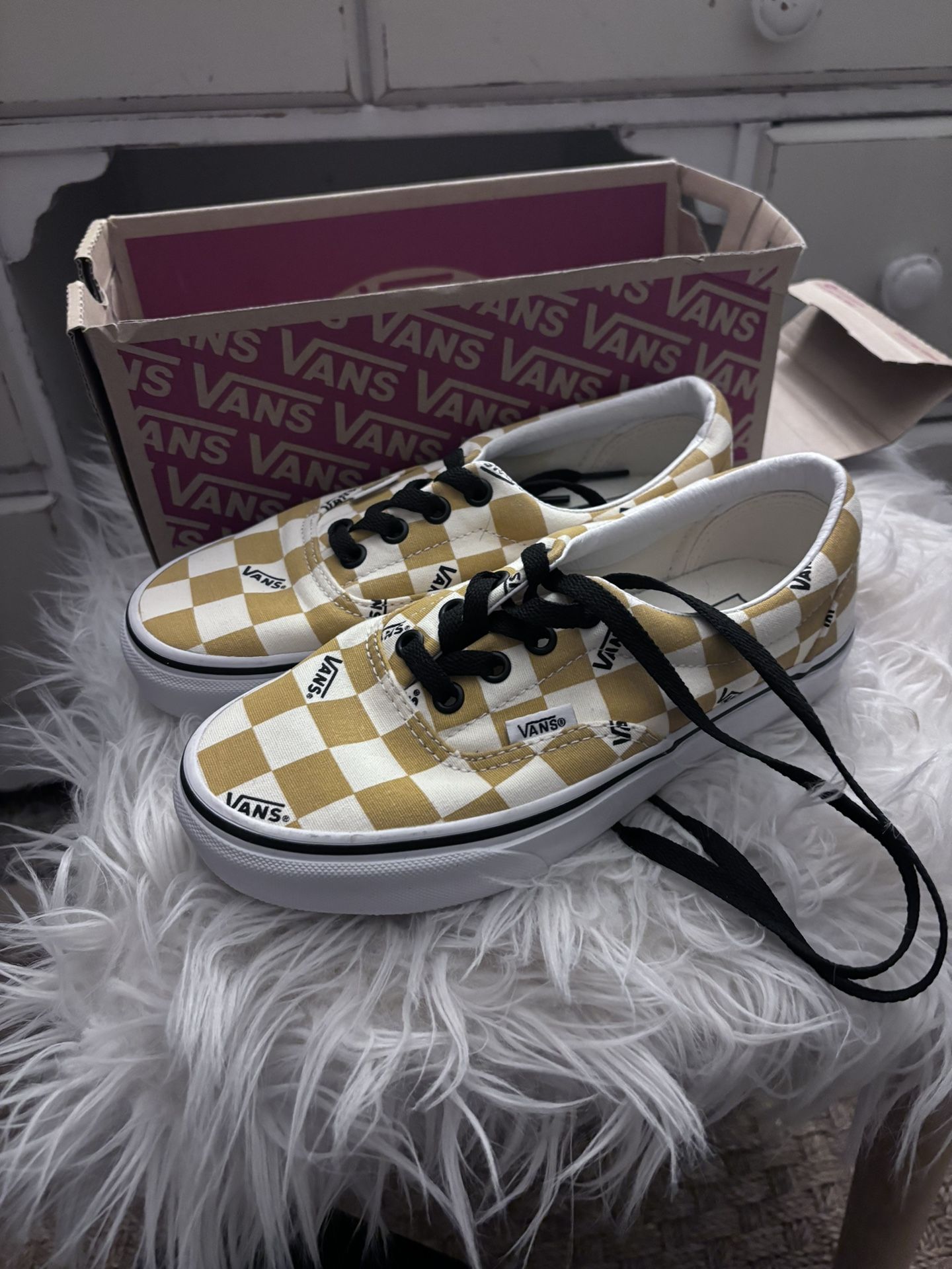 New Women's Vans